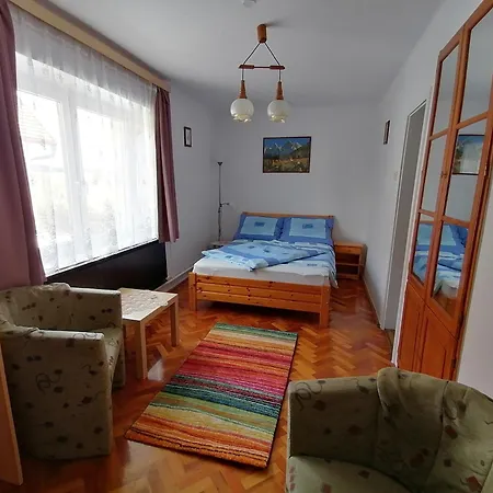 Oleander Vendeghaz Tihany