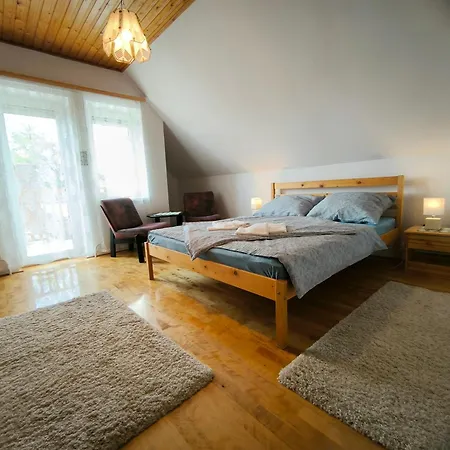 Oleander Vendeghaz Tihany