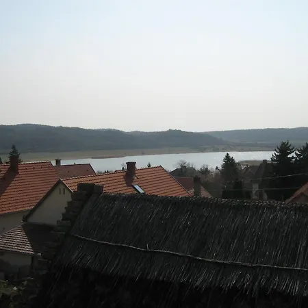 Πανσιόν Oleander Vendeghaz