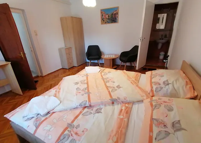 Gæstehus Oleander Vendeghaz Tihany